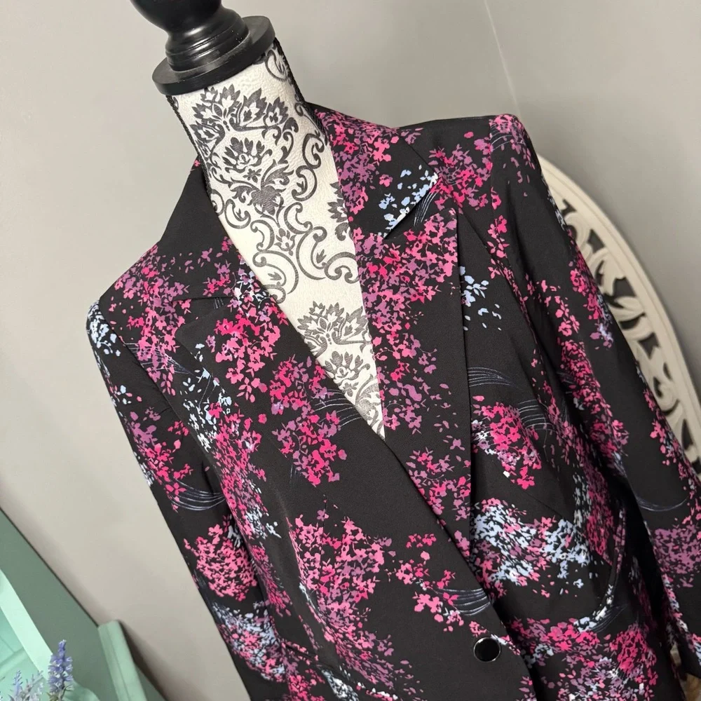 Lane Bryant The Bryant Boho Floral Crepe Blazer Suit Jacket Size 14P NWT - Picture 3 of 14